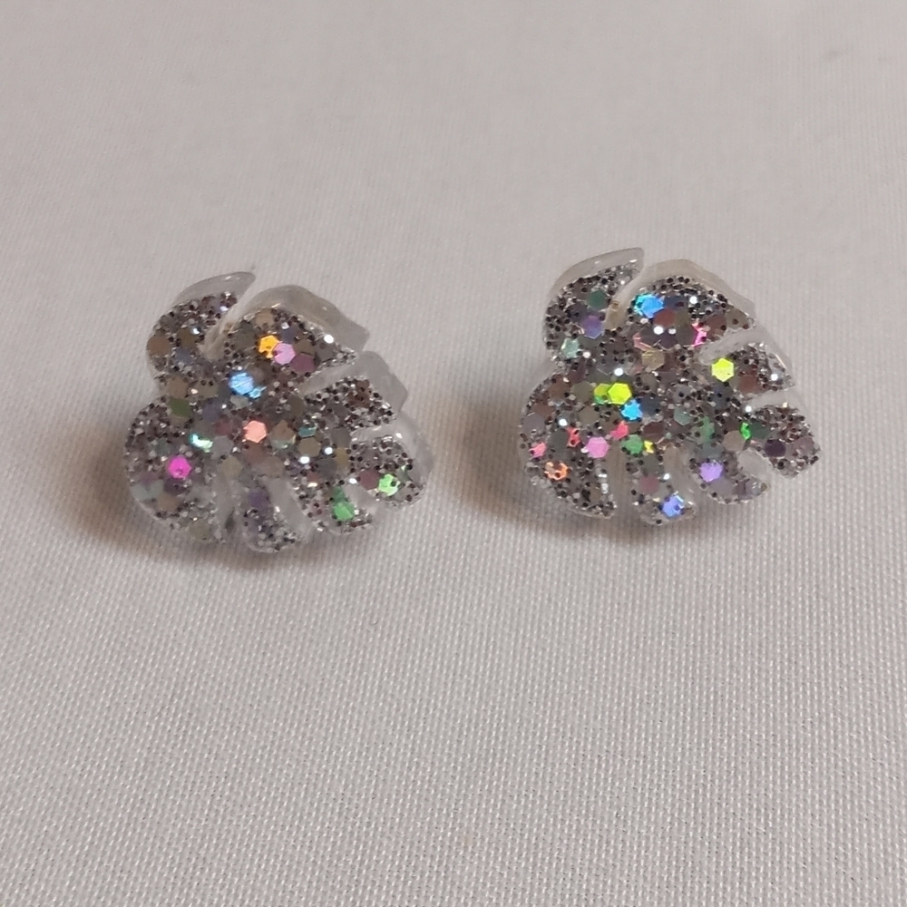 5/$25 Sparkling Glitter Earrings